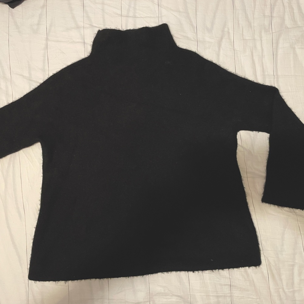 Cashmere sweater
